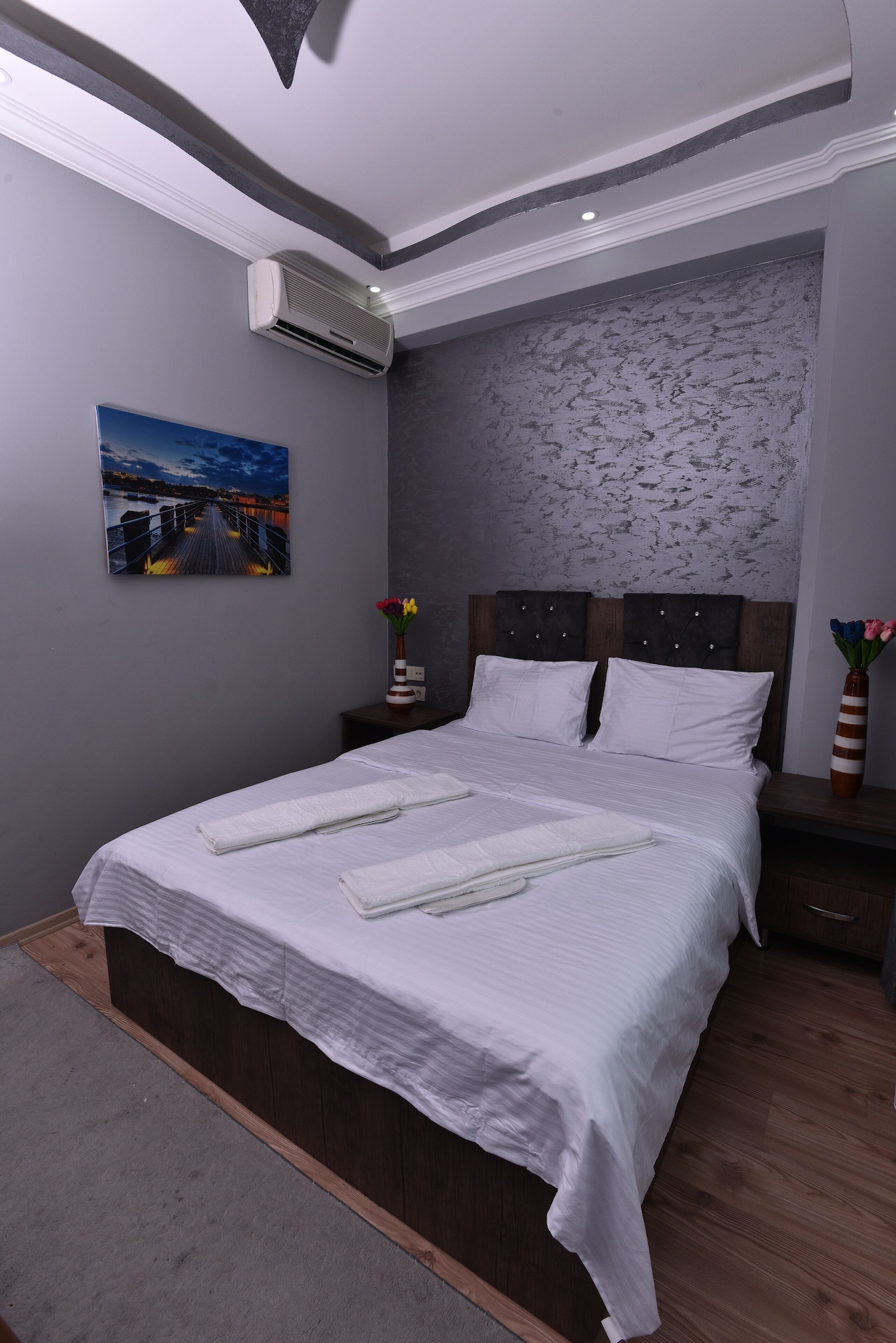 COMFORT, DOUBLE BED