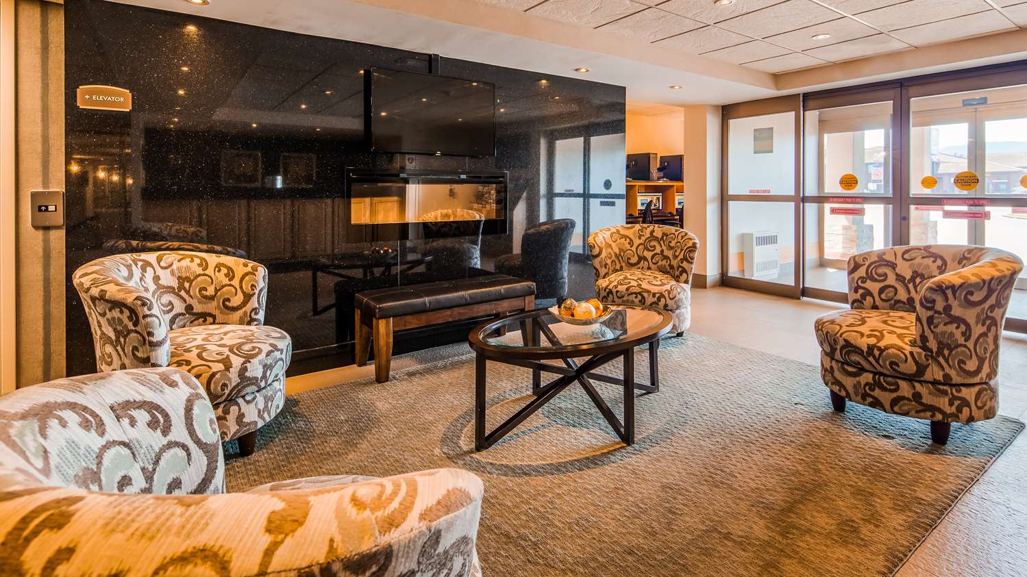 Best Western Thunder Bay Crossroads 17/30