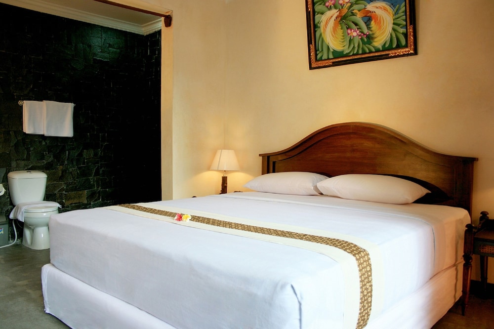 Taman Ayu Legian 30/75
