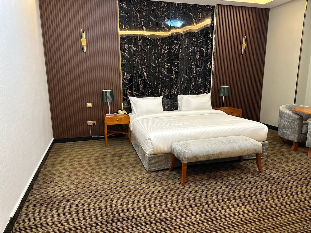 Al Massa Plus Hotel 16/40