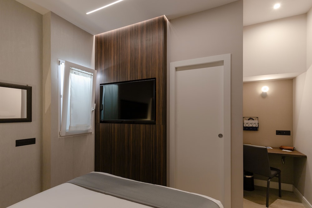 Aiello Hotels - Centrale 22/25