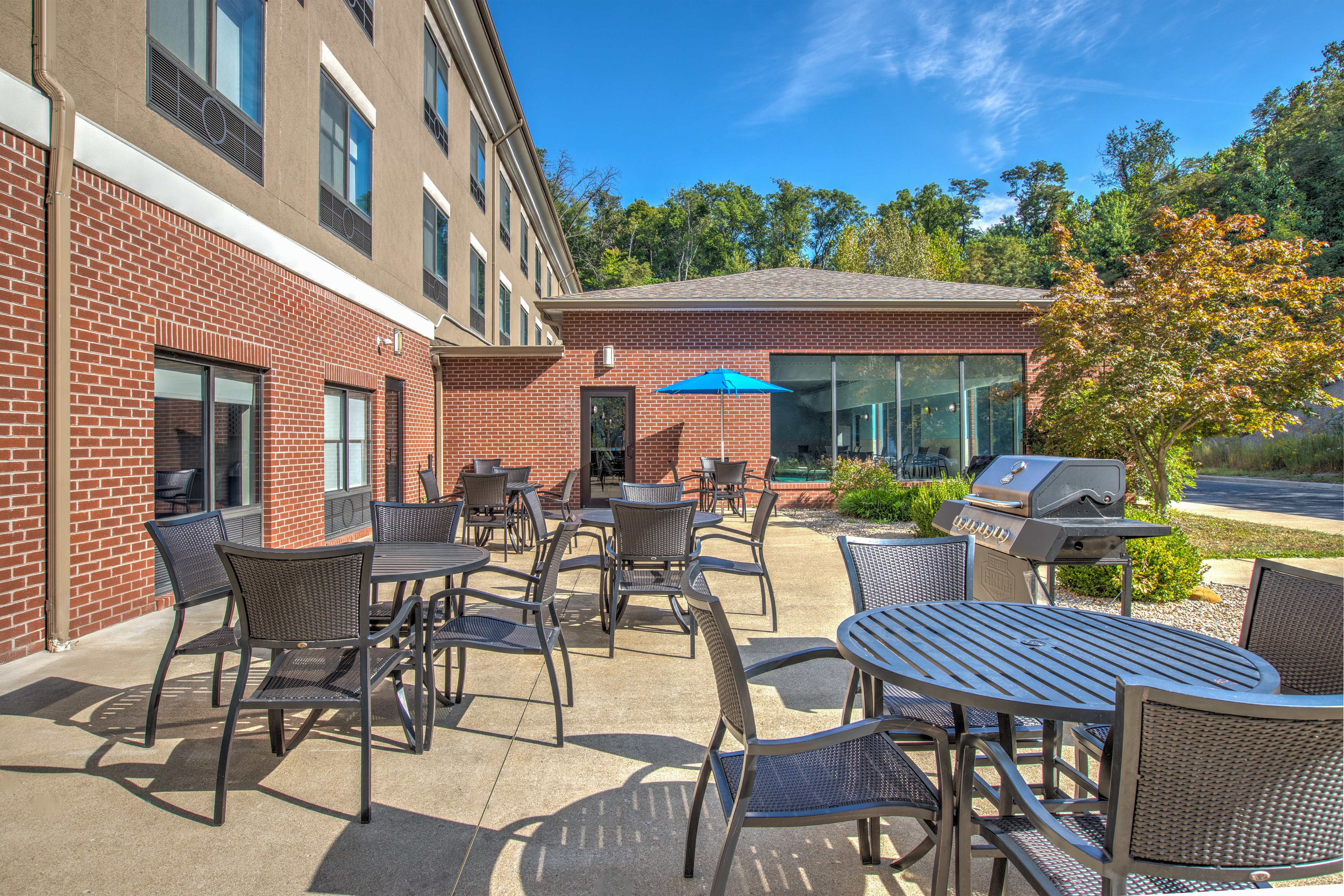 Holiday Inn Express Hotel Suites Zanesville North 43/66
