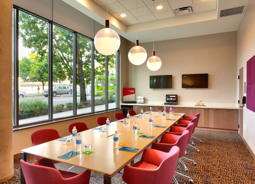Hyatt House Portland/Downtown 52/66