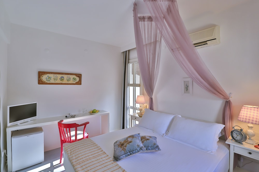 Taytanli Motel 8/35