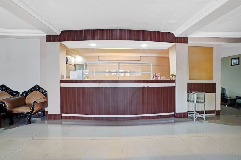 OYO 90487 Wisma Kuta Karang Baru 2/31