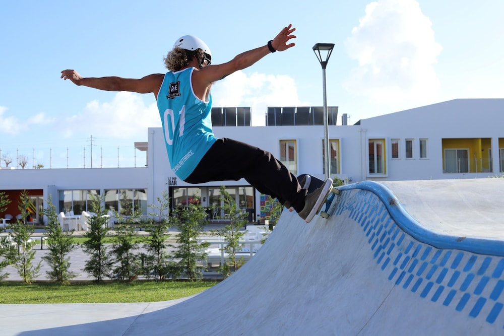 Ride Surf Resort Spa 41/50