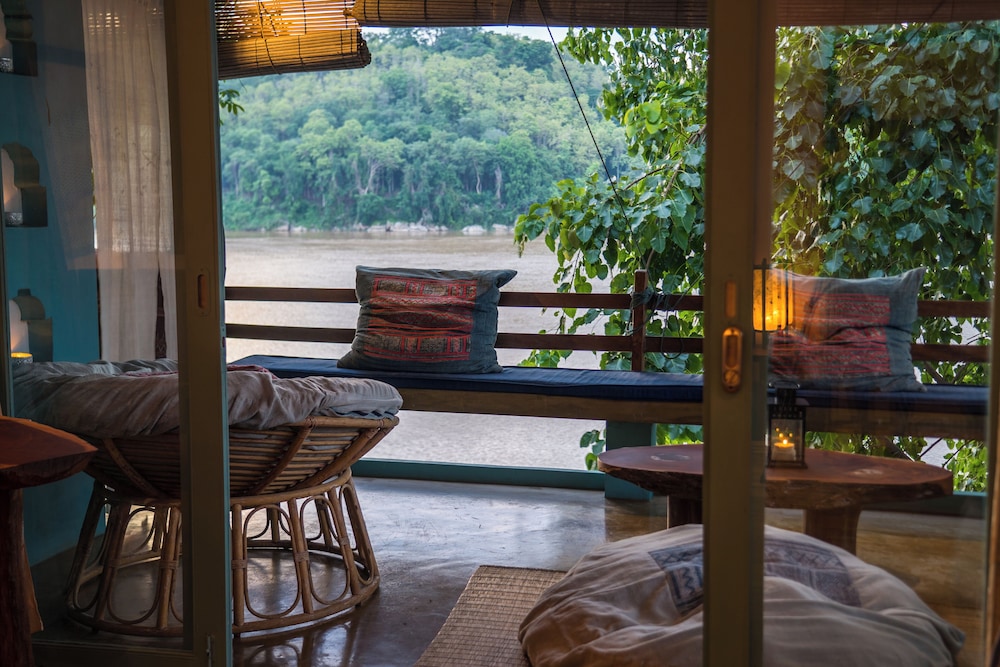 Ock Pop Tok Mekong Villa 27/50