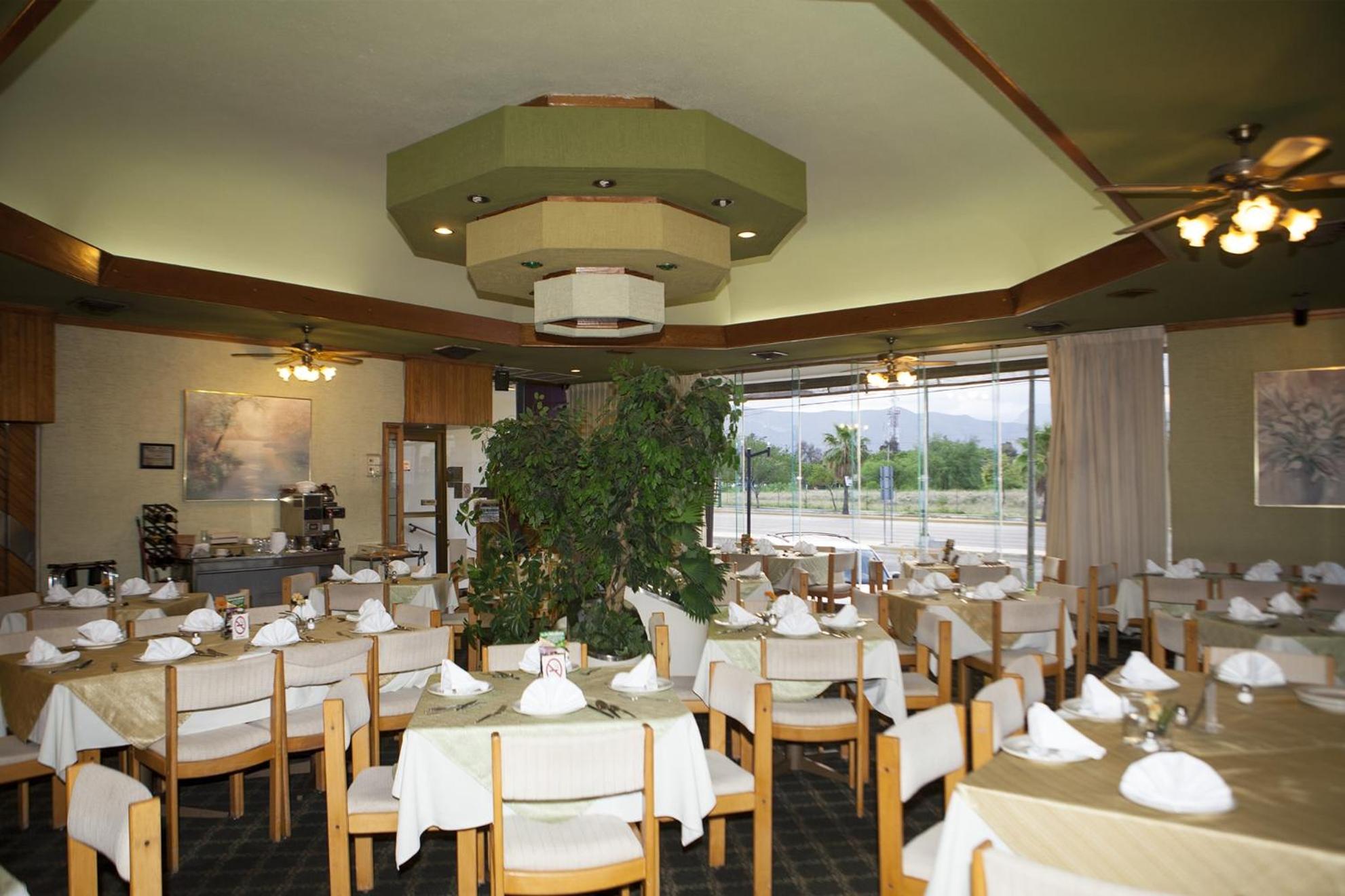 Hotel Paradise Inn 23/46