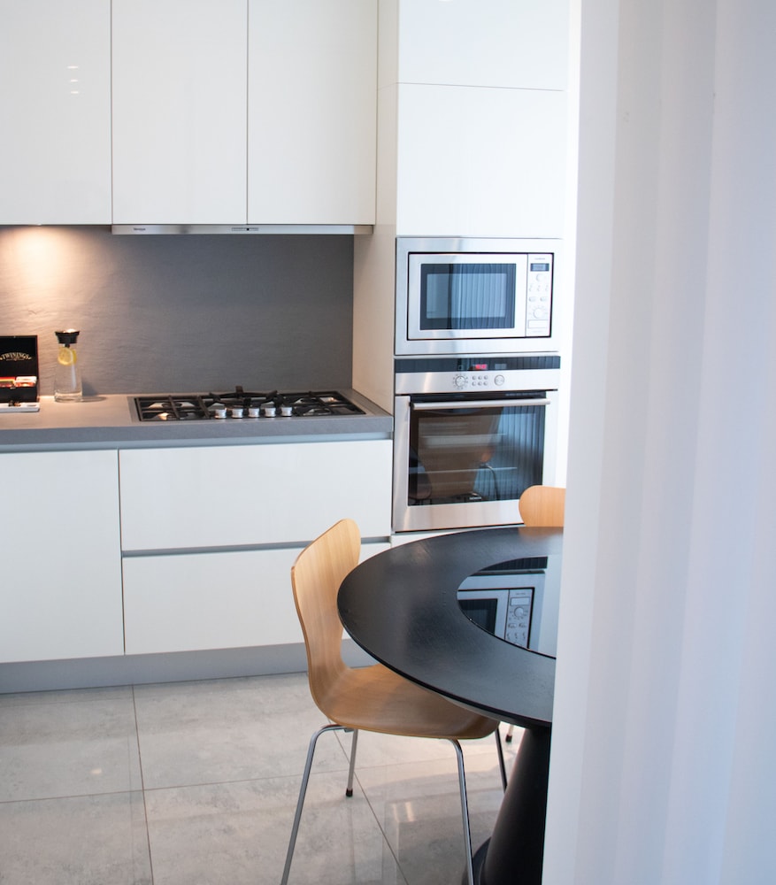 Black Pearl Luxury Apartments 56/67