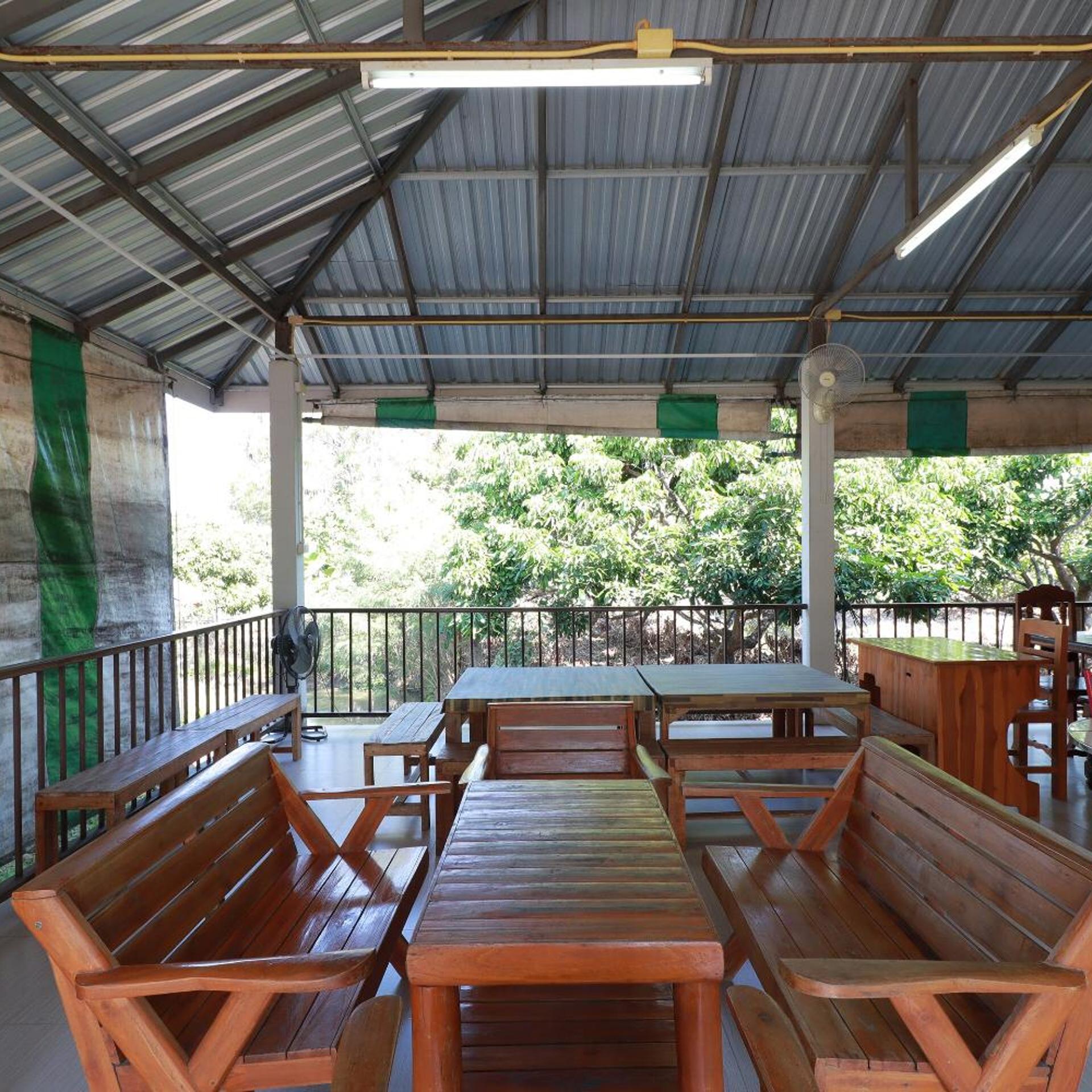 OYO 553 Kongsup Resort 34/41
