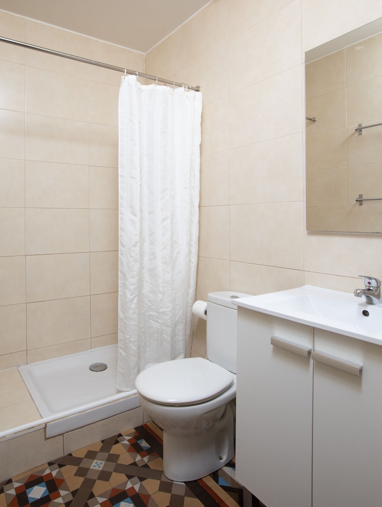 Casanova Guest House 20/25