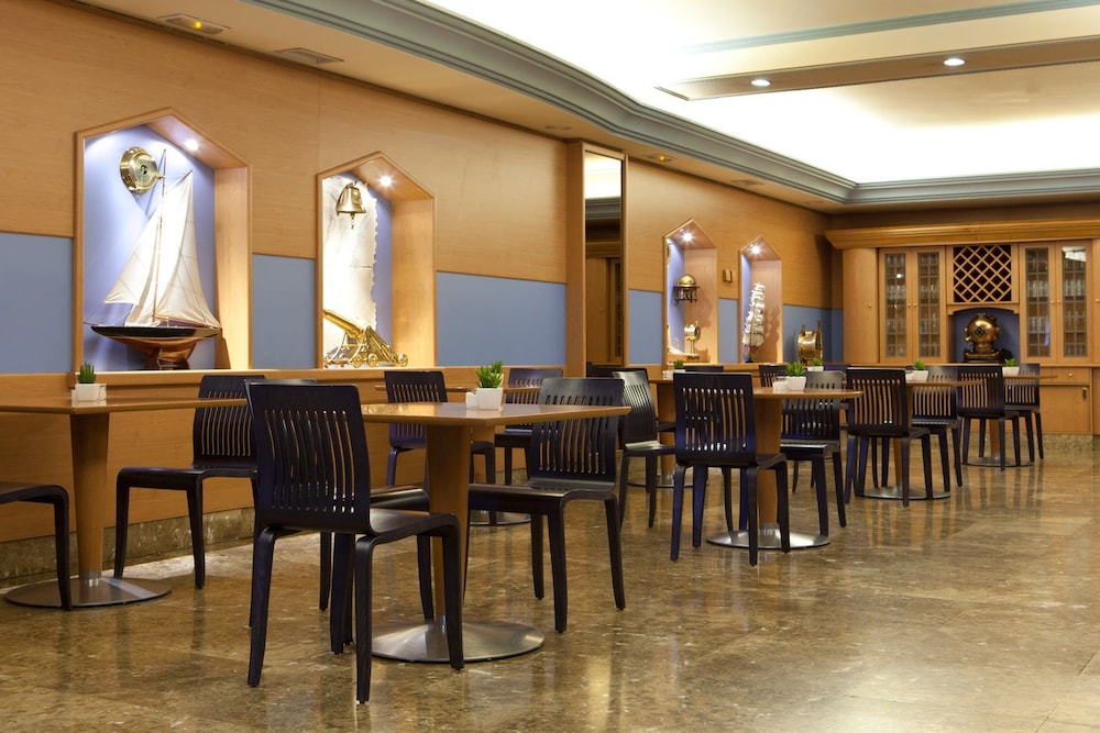 Agumar Hotel 42/48