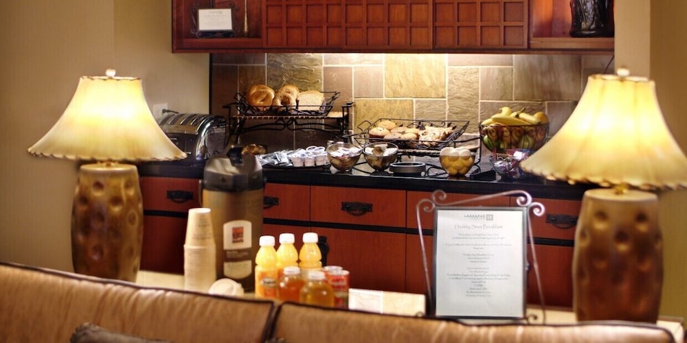 Larkspur Landing Extended Stay Suites South San Francisco 23/57