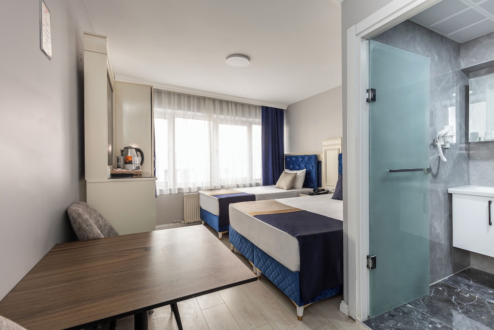 Sirkeci Family Hotel 16/34