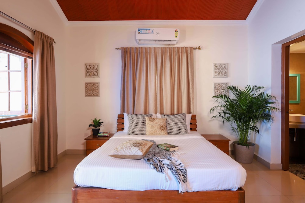 3 BEDROOMS, PREMIUM, VILLA