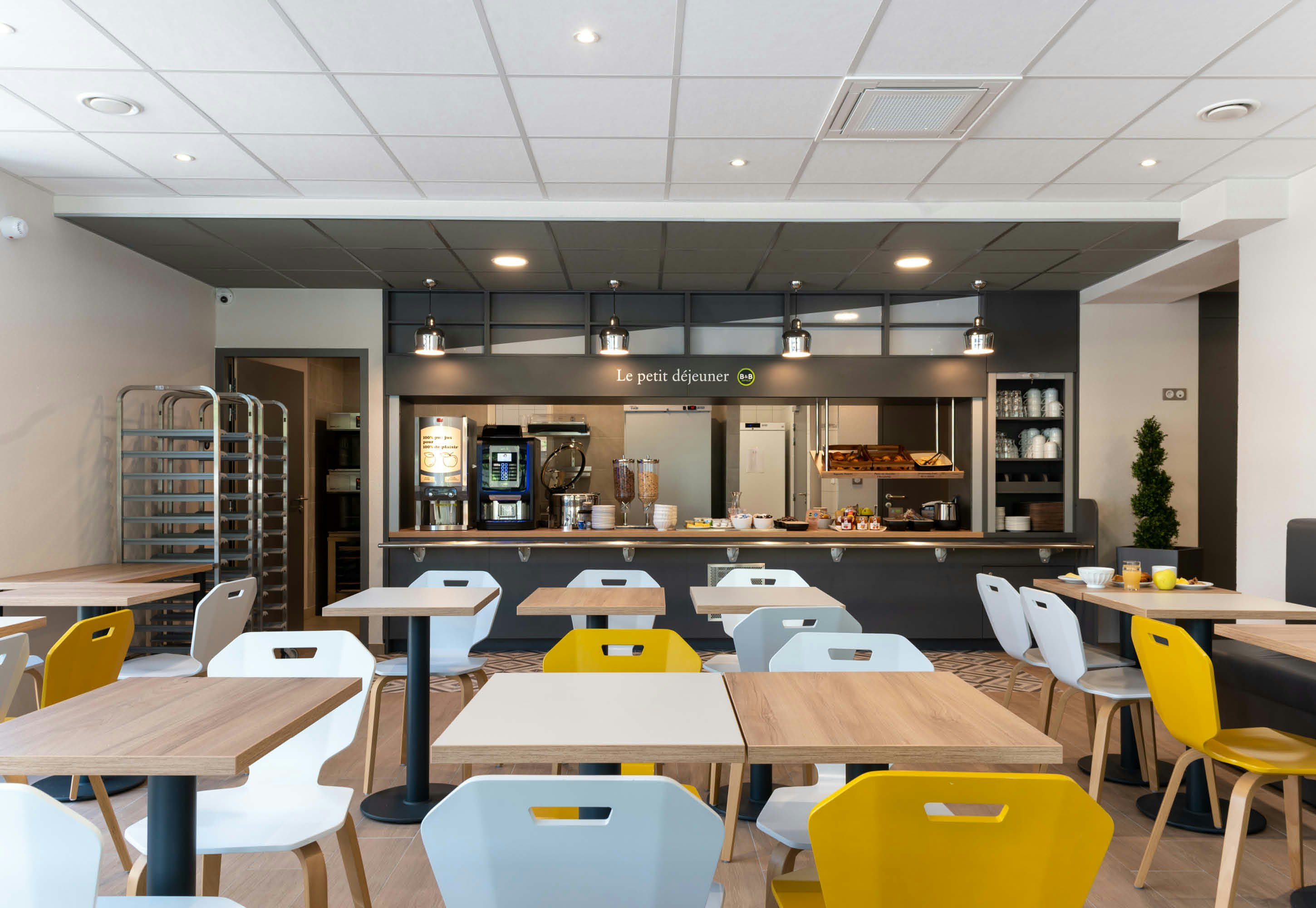 B&B HOTEL Aix-les-Bains 36/37