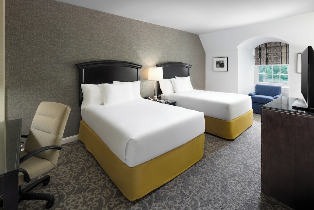 Andover Inn 15/39