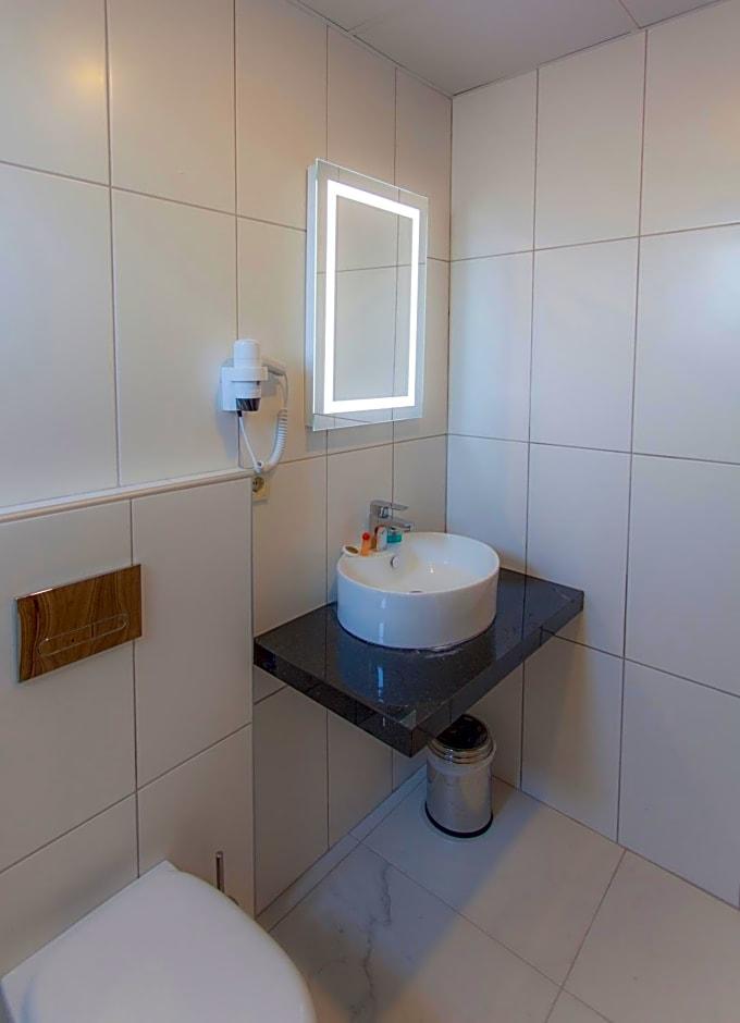my solmaz otel 37/41