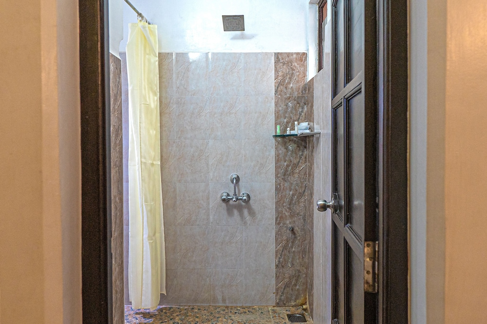 Le Chateau - A Heritage Boutique Hotel 69/72