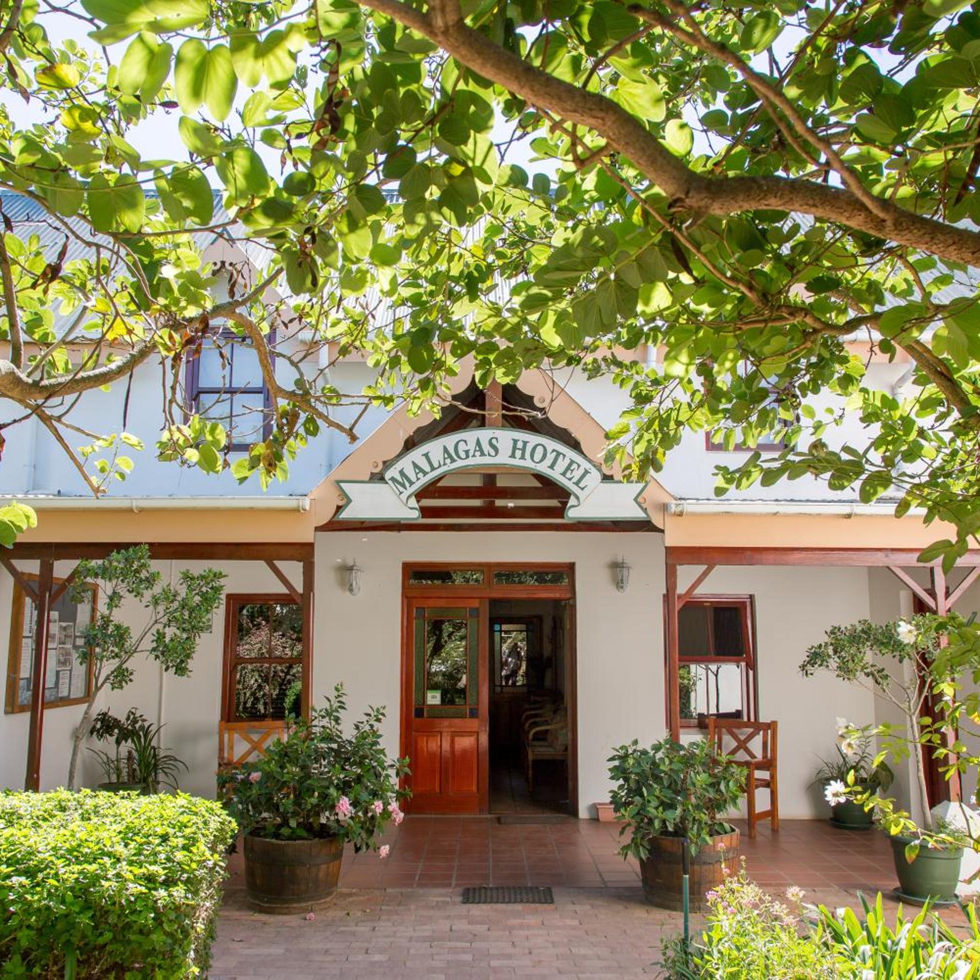 Malagas Hotel 2/50