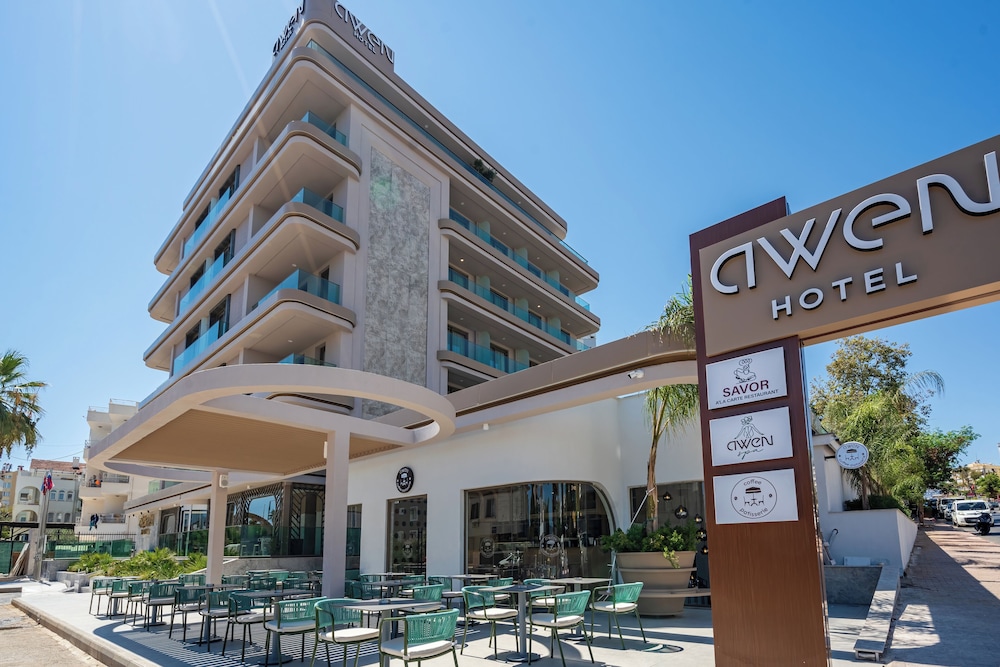 Lara Eyfel hotel 3/31
