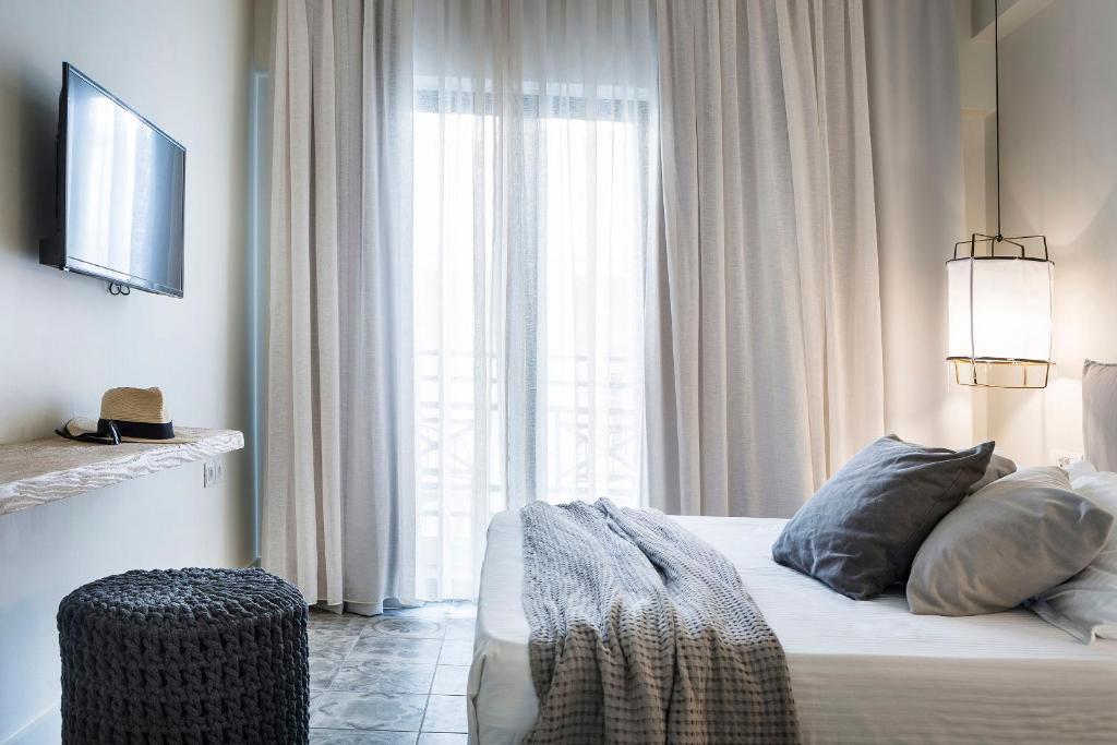 Room, Double Bed, Side View