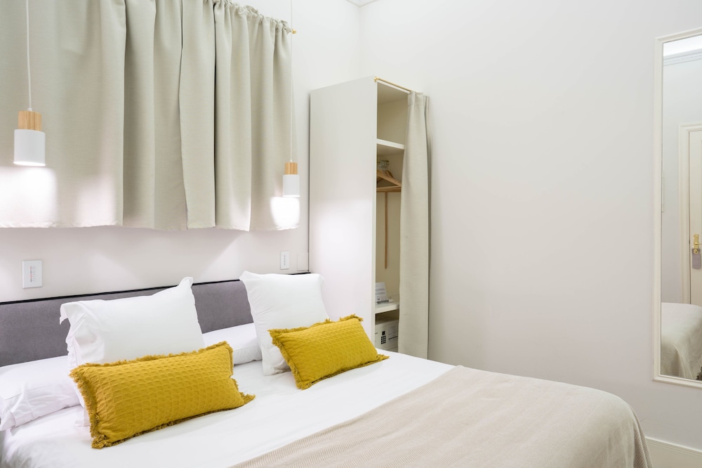 Anakena House Modernist Bed And Breakfast 13/73