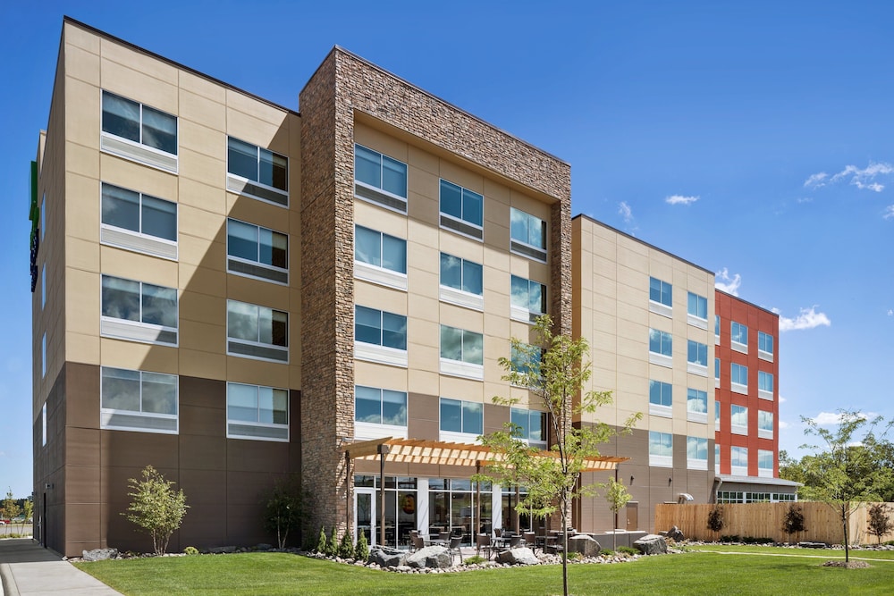 Holiday Inn Express And Suites Duluth North Miller Hill 1/59