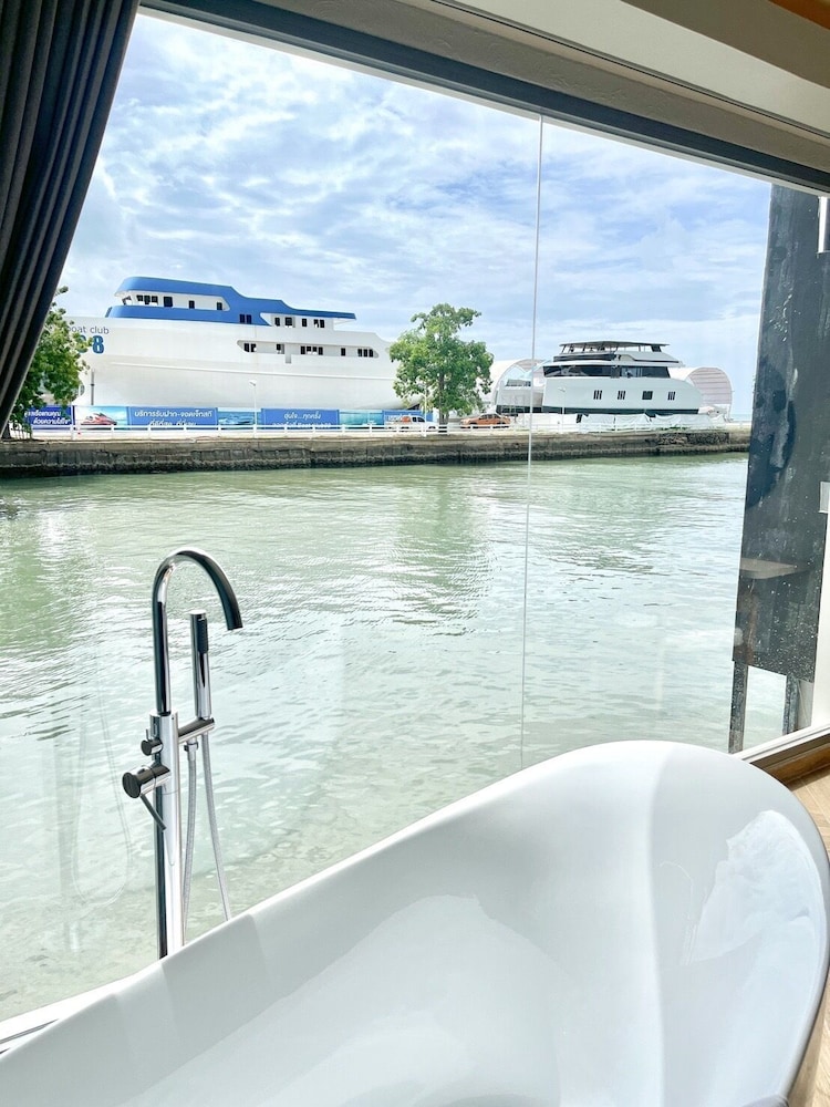 Baan Tah On The Sea 23/43