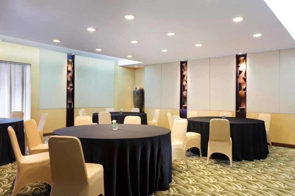 Hotel Santika Premiere Malang 14/44