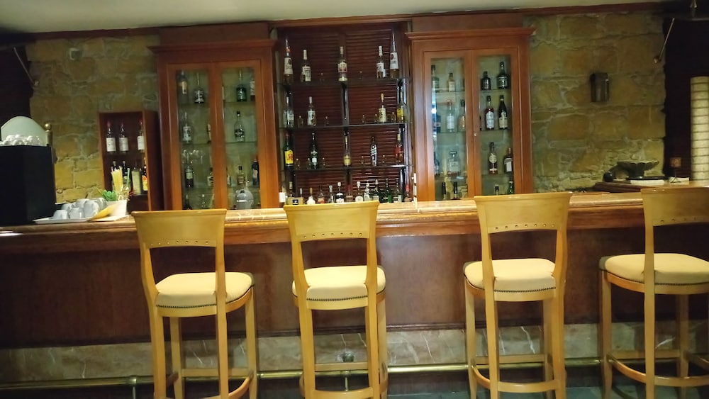 Castelli Hotel 46/69