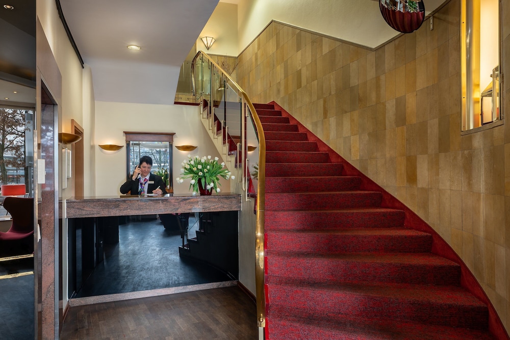 Select Hotel Tiefenthal 3/81