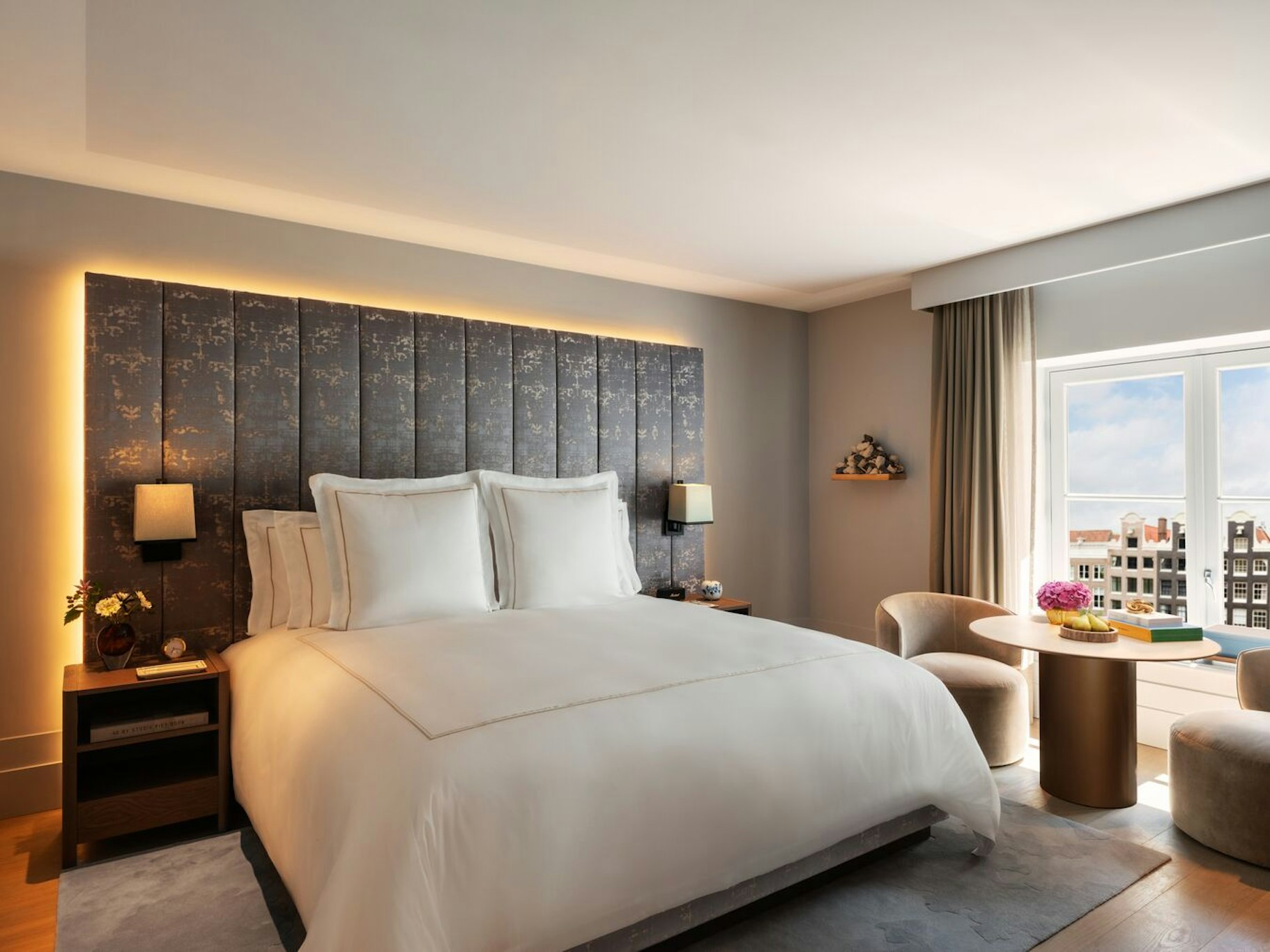 Rosewood Amsterdam 6/50