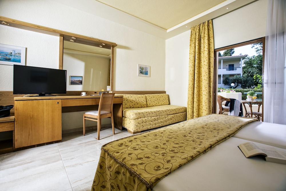 Possidi Holidays Resort And Suites 25/32