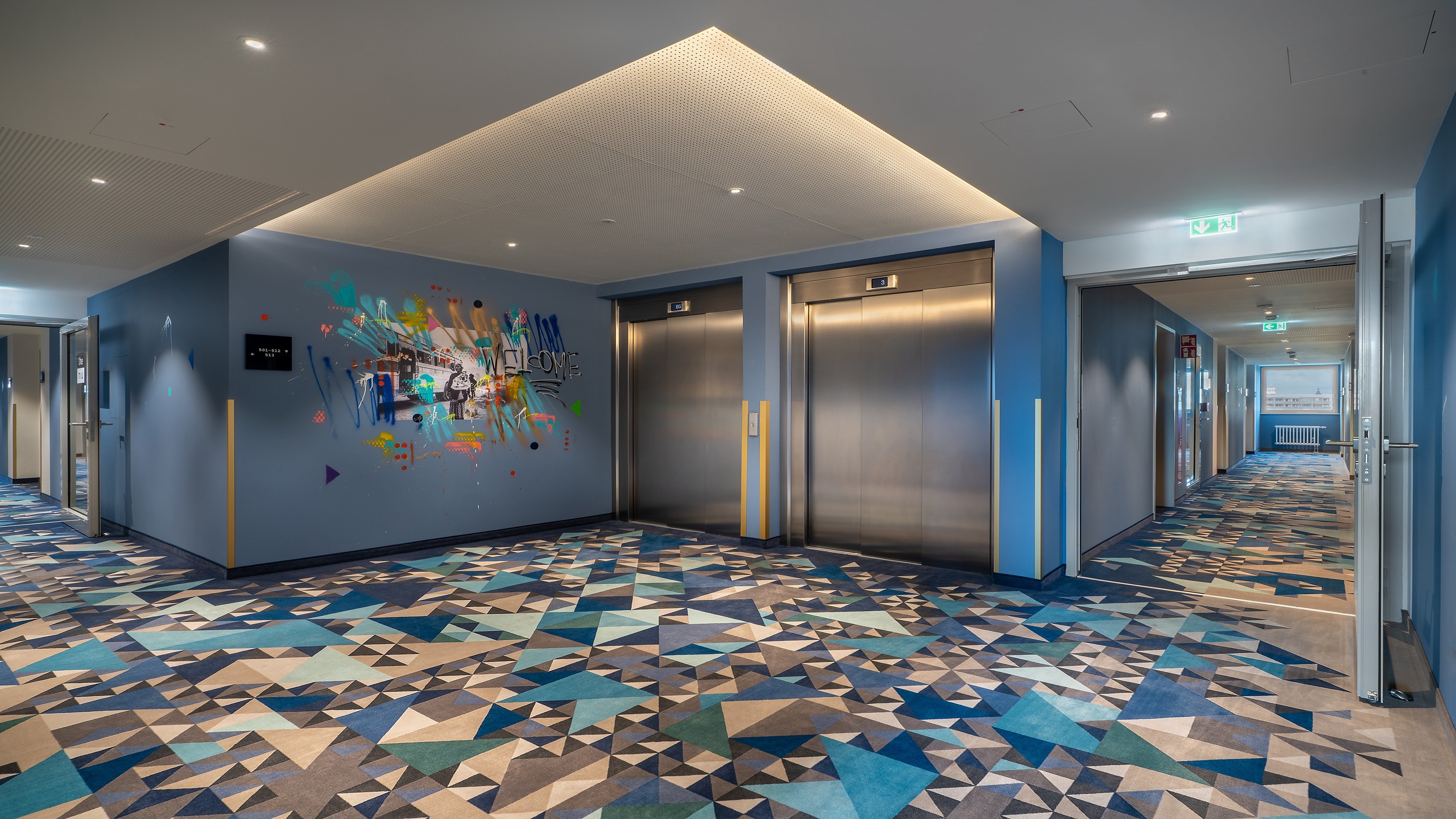 Holiday Inn - the niu, Ridge Halle Central Station, an IHG Hotel 34/39