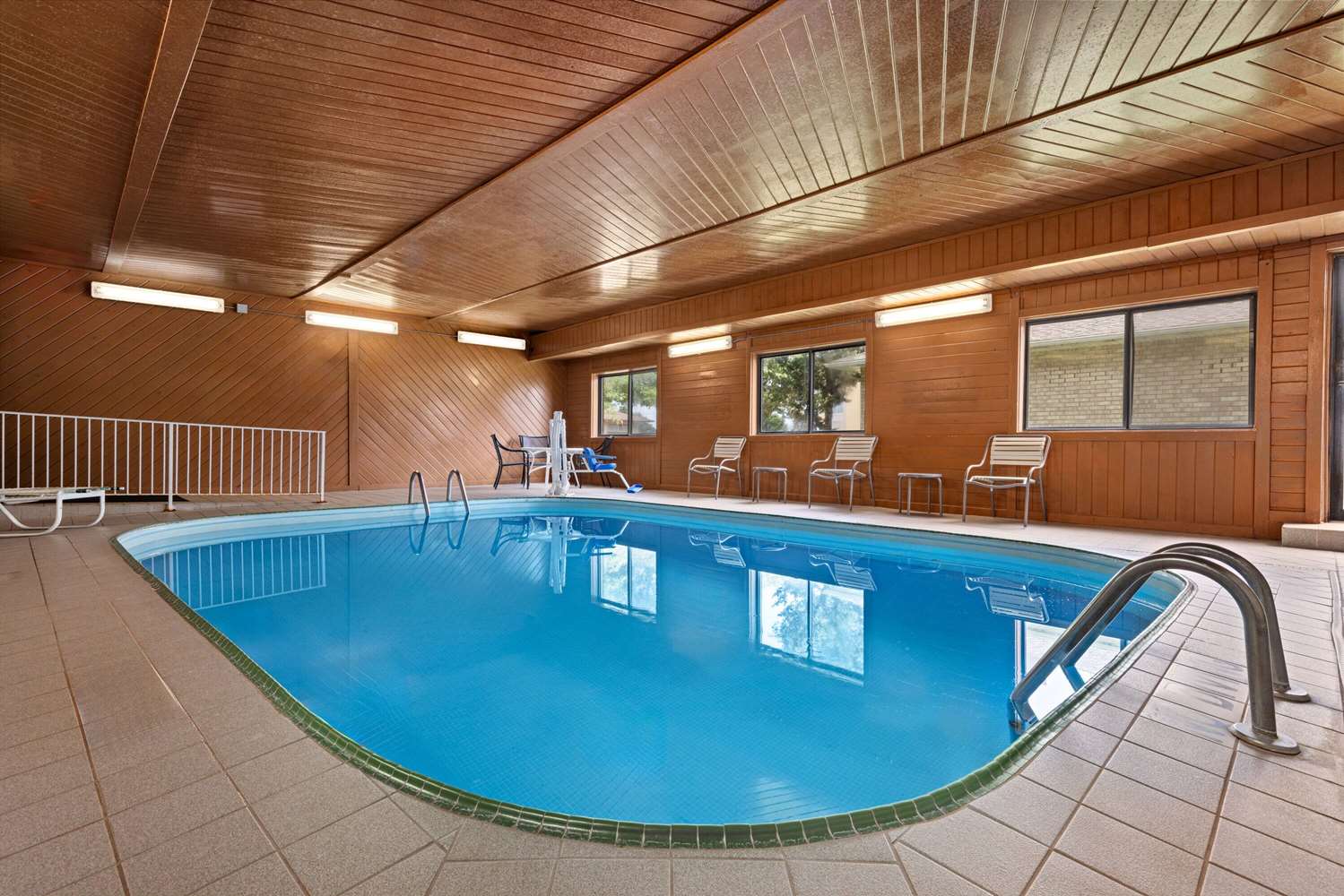 Baymont By Wyndham Waterloo 23/46