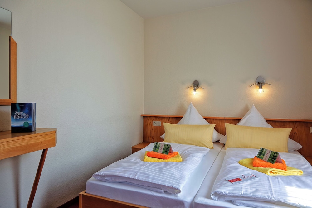 BERGHOTEL OBERHOF 8/45