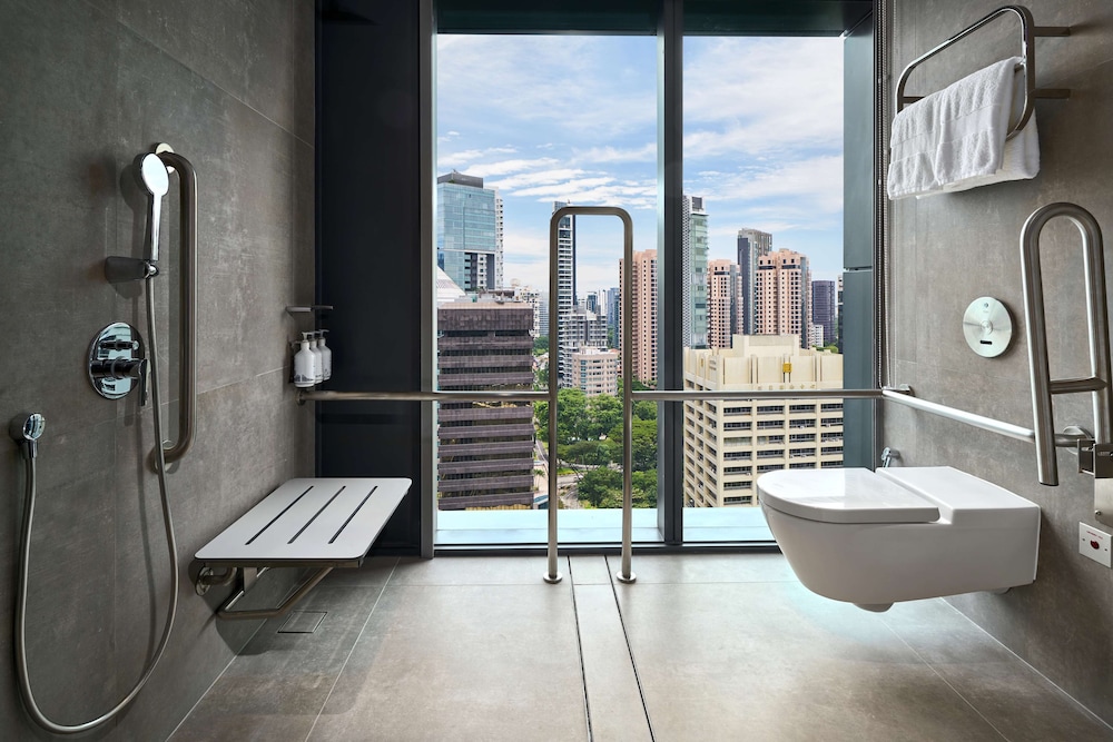 YOTEL Singapore, Select by Hilton 49/49