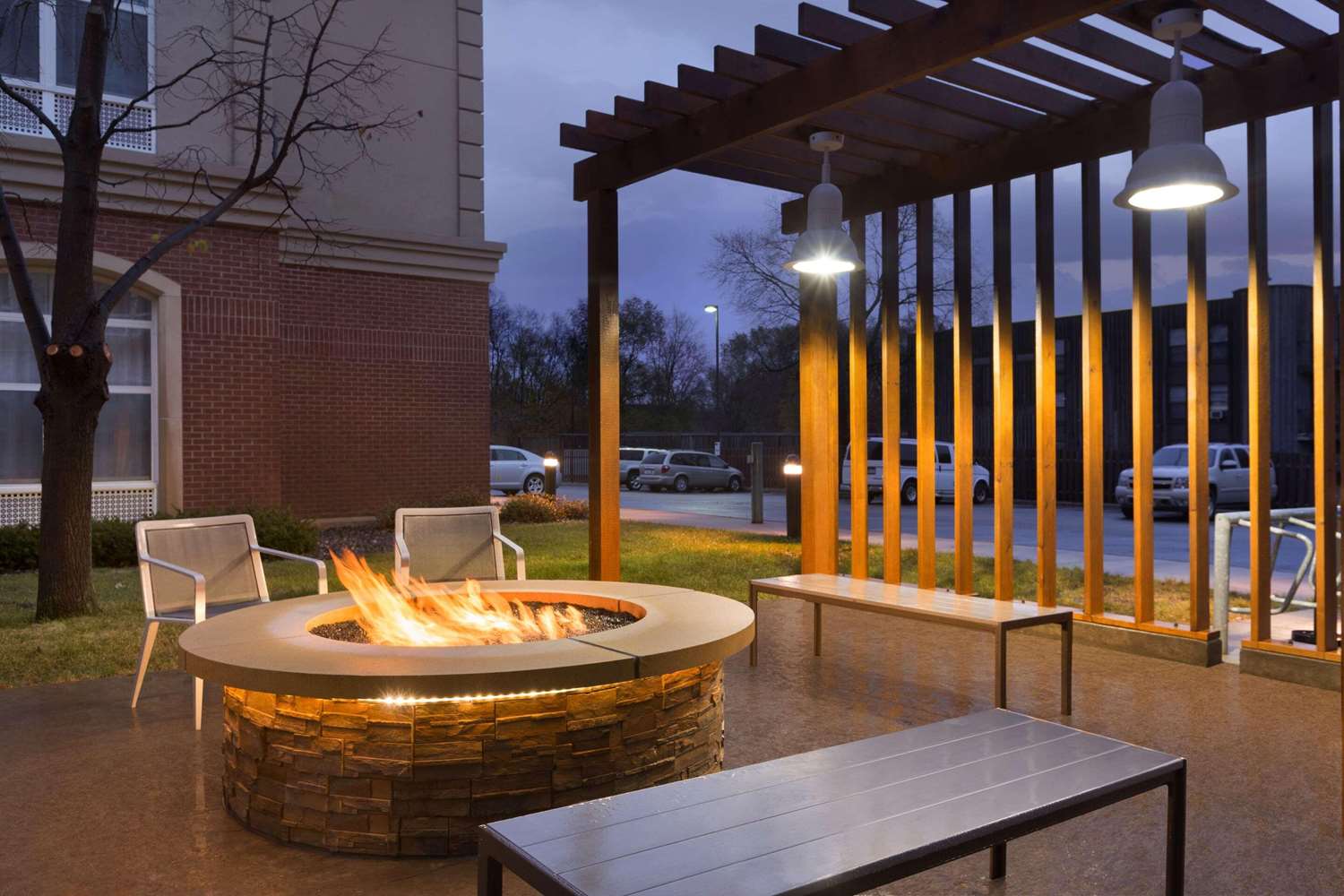 Country Inn & Suites by Radisson, Bloomington at Mall of America 17/18