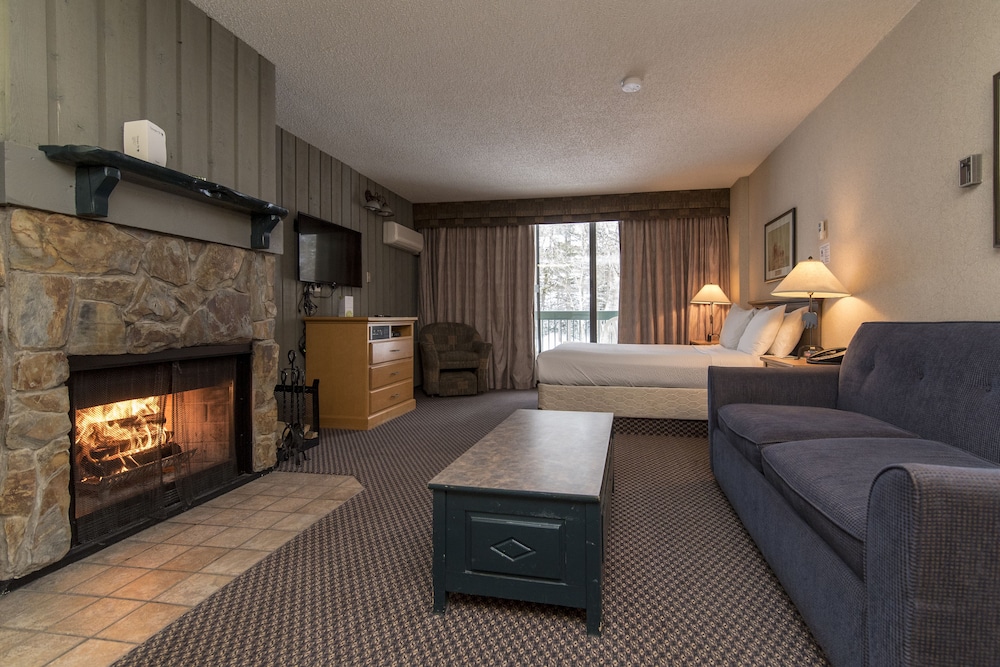 Douglas Fir Resort 43/54