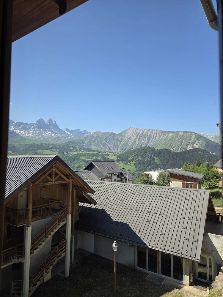 Le Hameau Des Aiguilles 4/50
