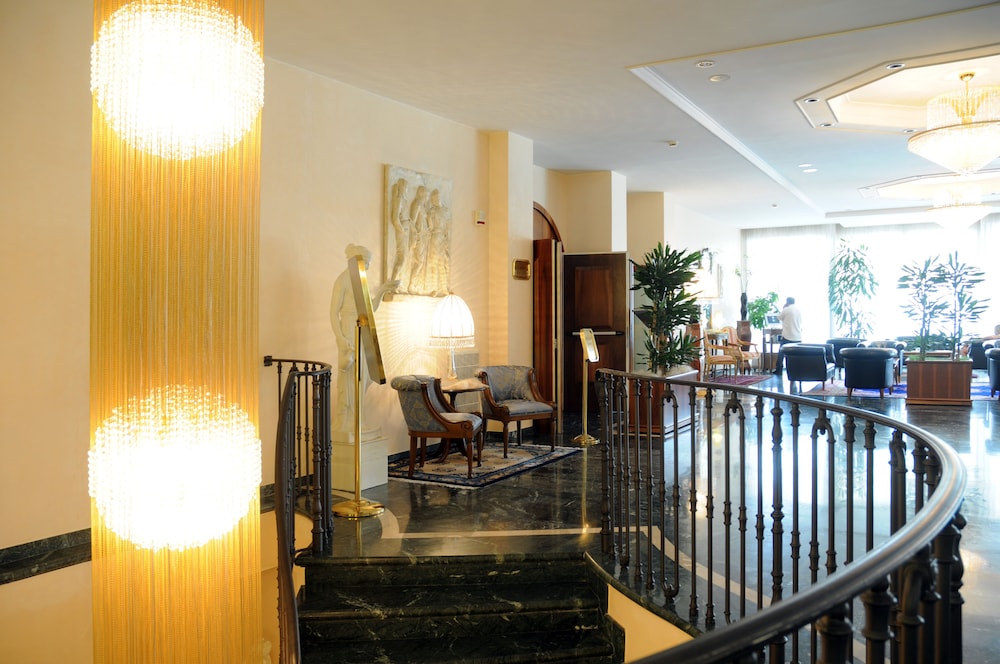 Best Western Hotel Globus City 63/63