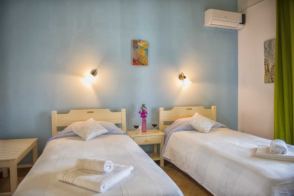 Elli Beach Apartments and Studios 6/50