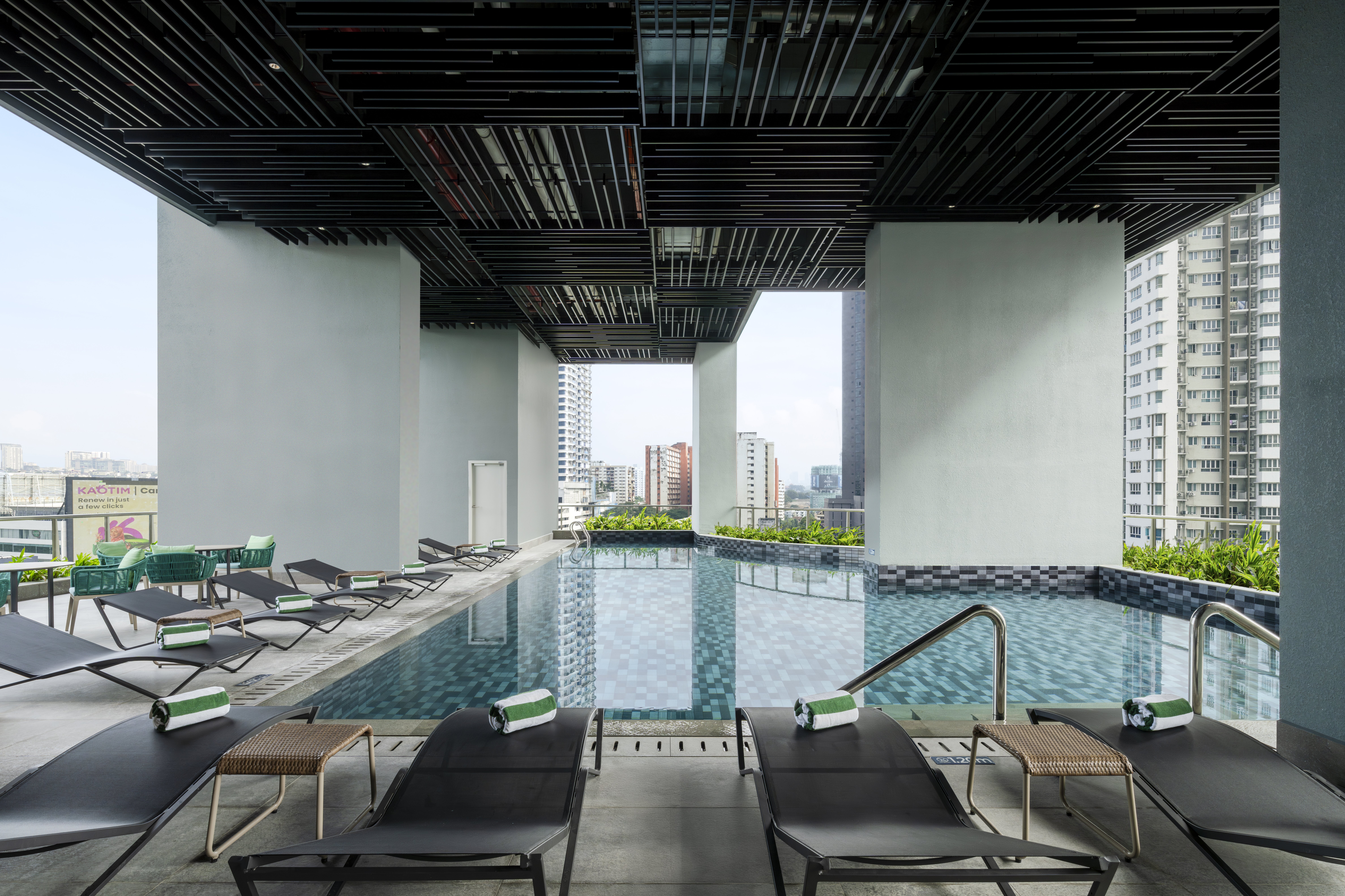 Holiday Inn Kuala Lumpur Bangsar 15/35