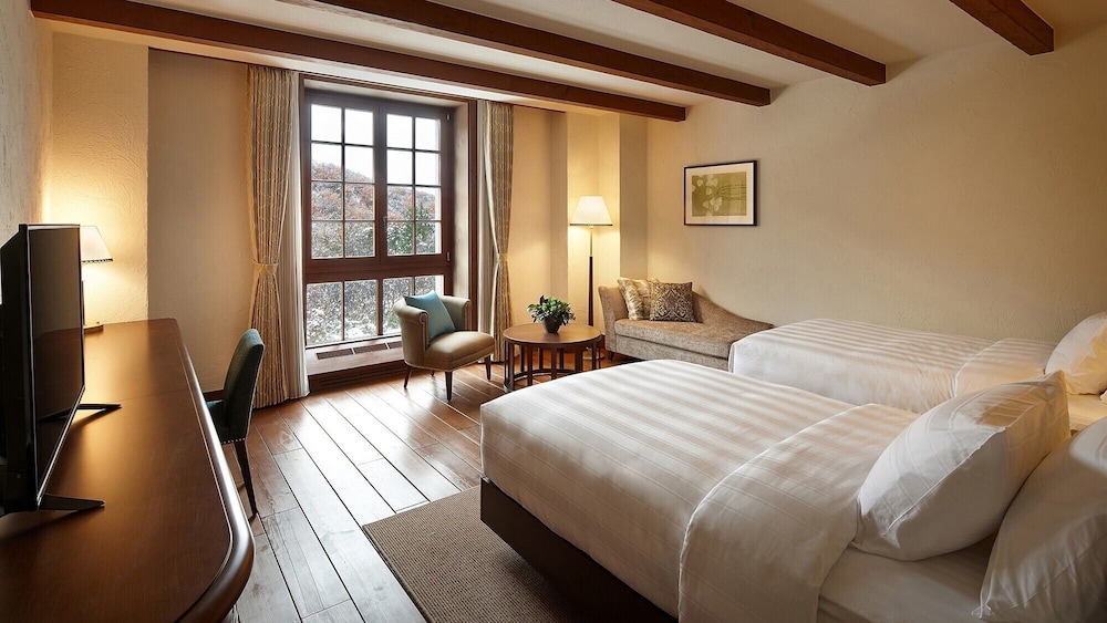 Nest, Deluxe, Twin Beds