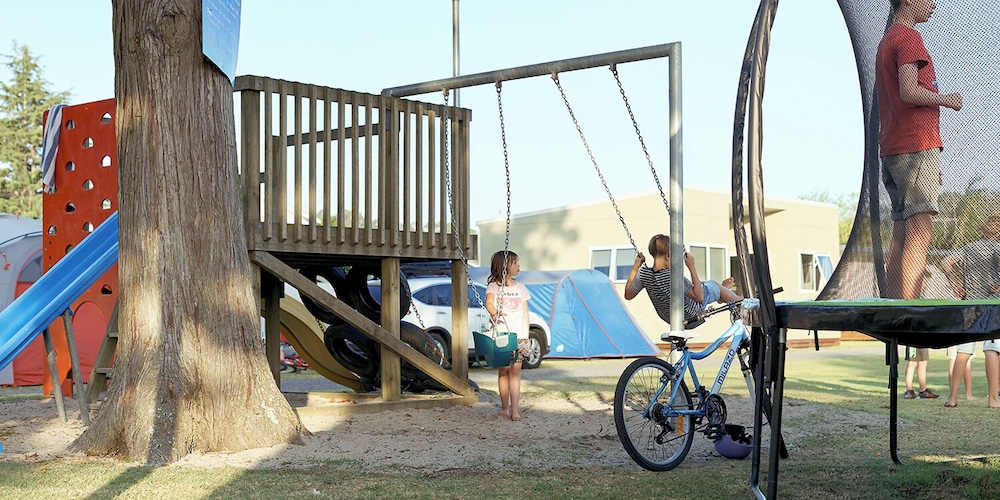 Mercury Bay Holiday Park 44/73