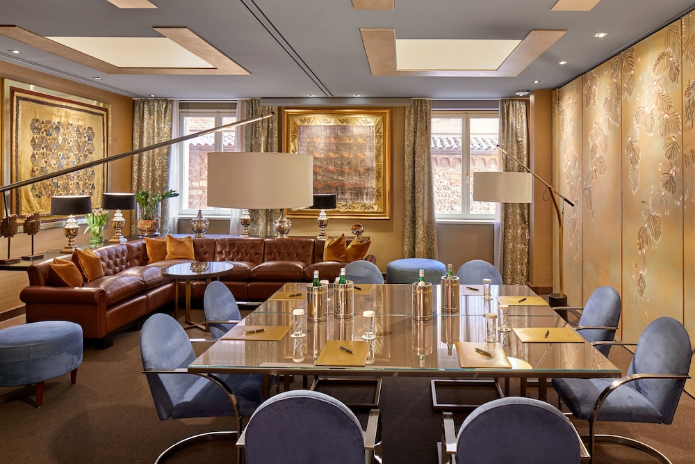 Hotel Accademia Verona 75/80