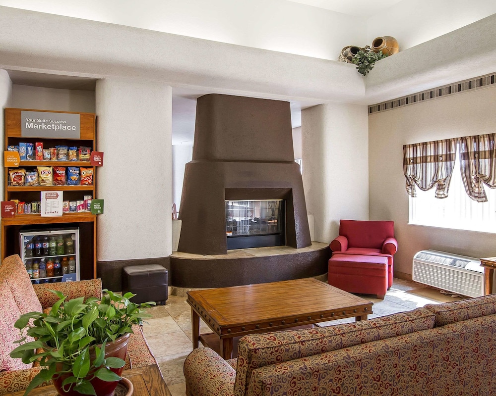 Comfort Suites Peoria Sports Complex 28/43