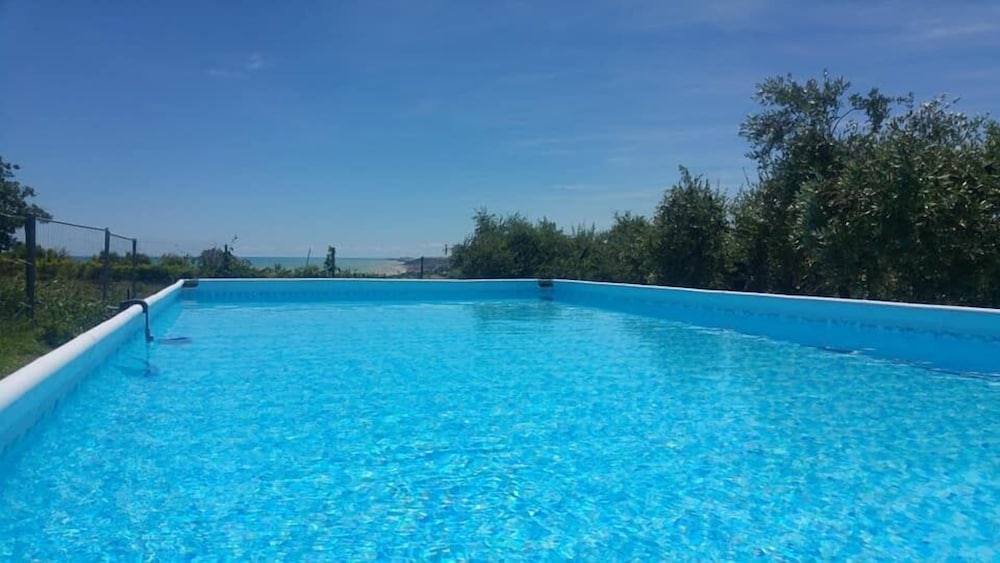 Il Giardino Fra Gli Ulivi 33/56