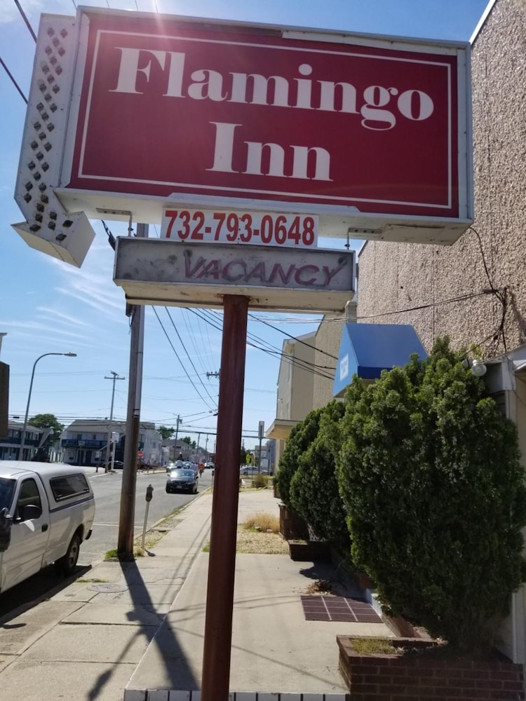 Flamingo Inn 2/16